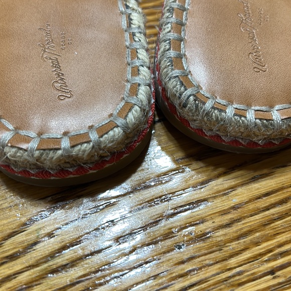 Universal Thread fabric big bow slides.  Orange. Size 8. - Picture 6 of 10